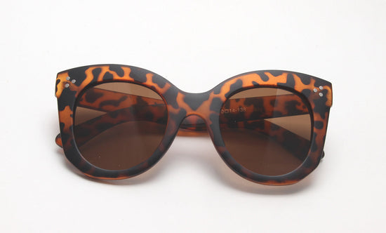 Load image into Gallery viewer, Angelina Sunnies Sunglasses Little Love Bug Co. Tortoise Shell 
