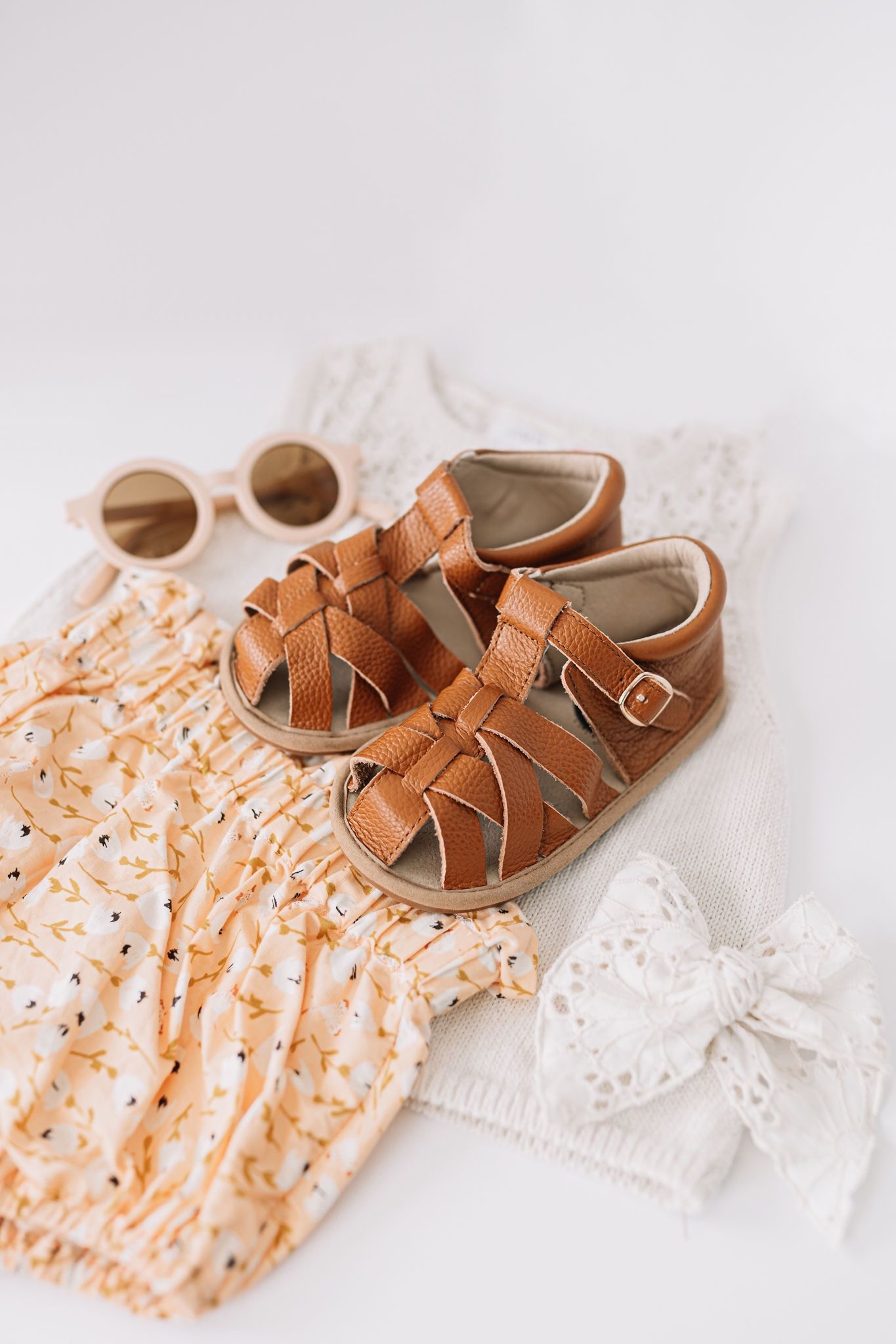 Load image into Gallery viewer, Brown Closed Toe Sandal Sandal Little Love Bug Co. 
